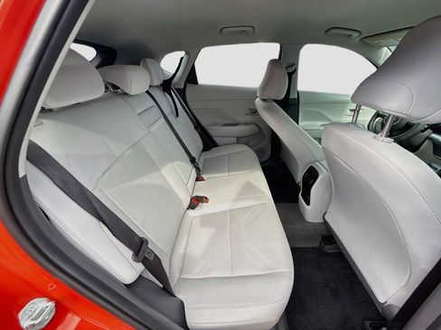 Used 2024 Hyundai Kona SEL FWD image 31