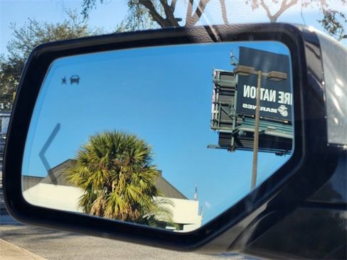 Used 2019 GMC Yukon Denali w/ Denali Ultimate Package image 25