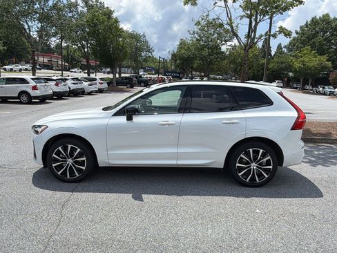 Certified 2025 Volvo XC60 B5 Plus w/ Protection Package Premier AWD/4WD image 2