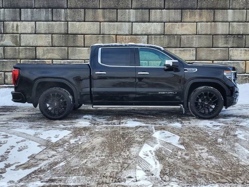 Used 2022 GMC Sierra 1500 Denali w/ Technology Package image 7