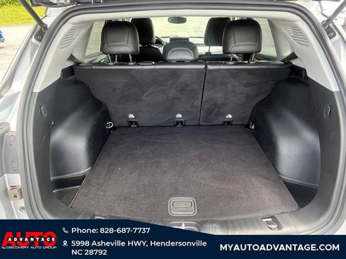 Used 2022 Jeep Compass Limited AWD/4WD image 29