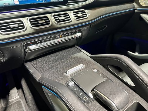 New 2026 Mercedes-Benz GLE 450 4MATIC Coupe image 12