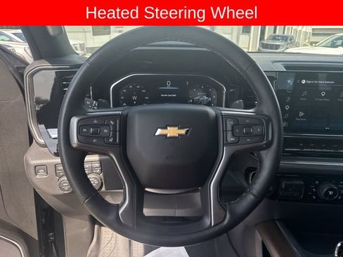 Used 2025 Chevrolet Silverado 1500 High Country AWD/4WD image 11