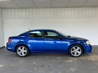 Used 2014 Dodge Avenger SE FWD video 2
