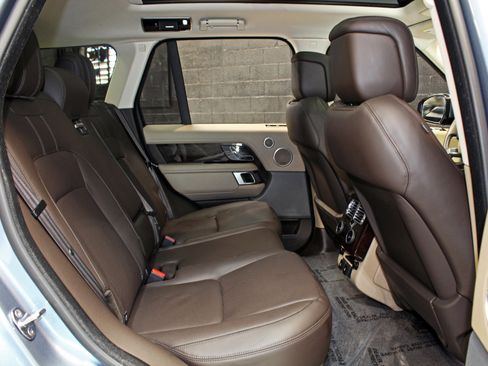 Used 2021 Land Rover Range Rover Westminster Edition image 47