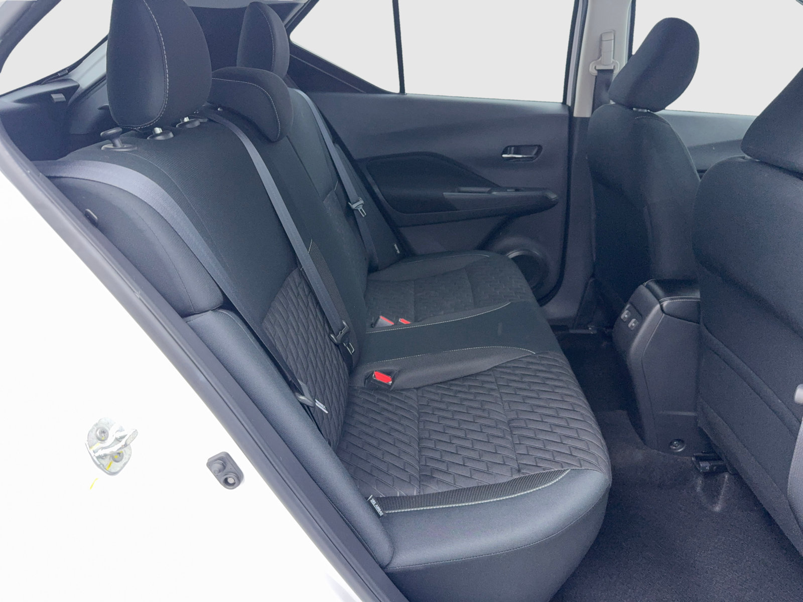 Used 2021 Nissan Kicks SV FWD image 37