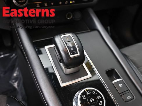 Used 2024 Mitsubishi Outlander SE FWD image 13