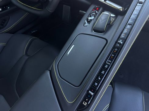 Used 2023 Chevrolet Corvette Stingray Premium Conv image 35