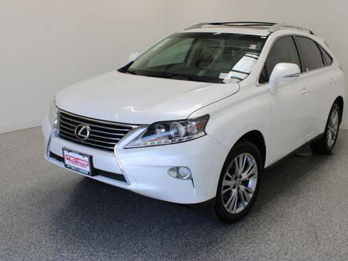 Used 2013 Lexus RX 350 FWD w/ Navigation Pkg image 2