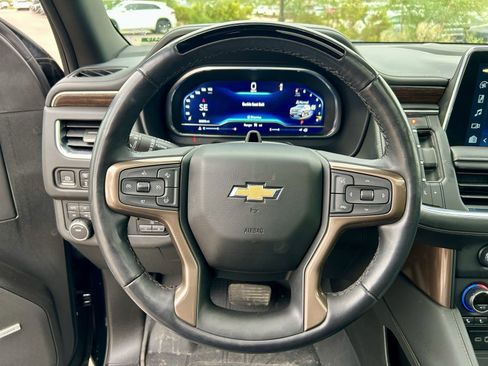 Used 2023 Chevrolet Tahoe High Country w/ Advanced Technology Package image 19