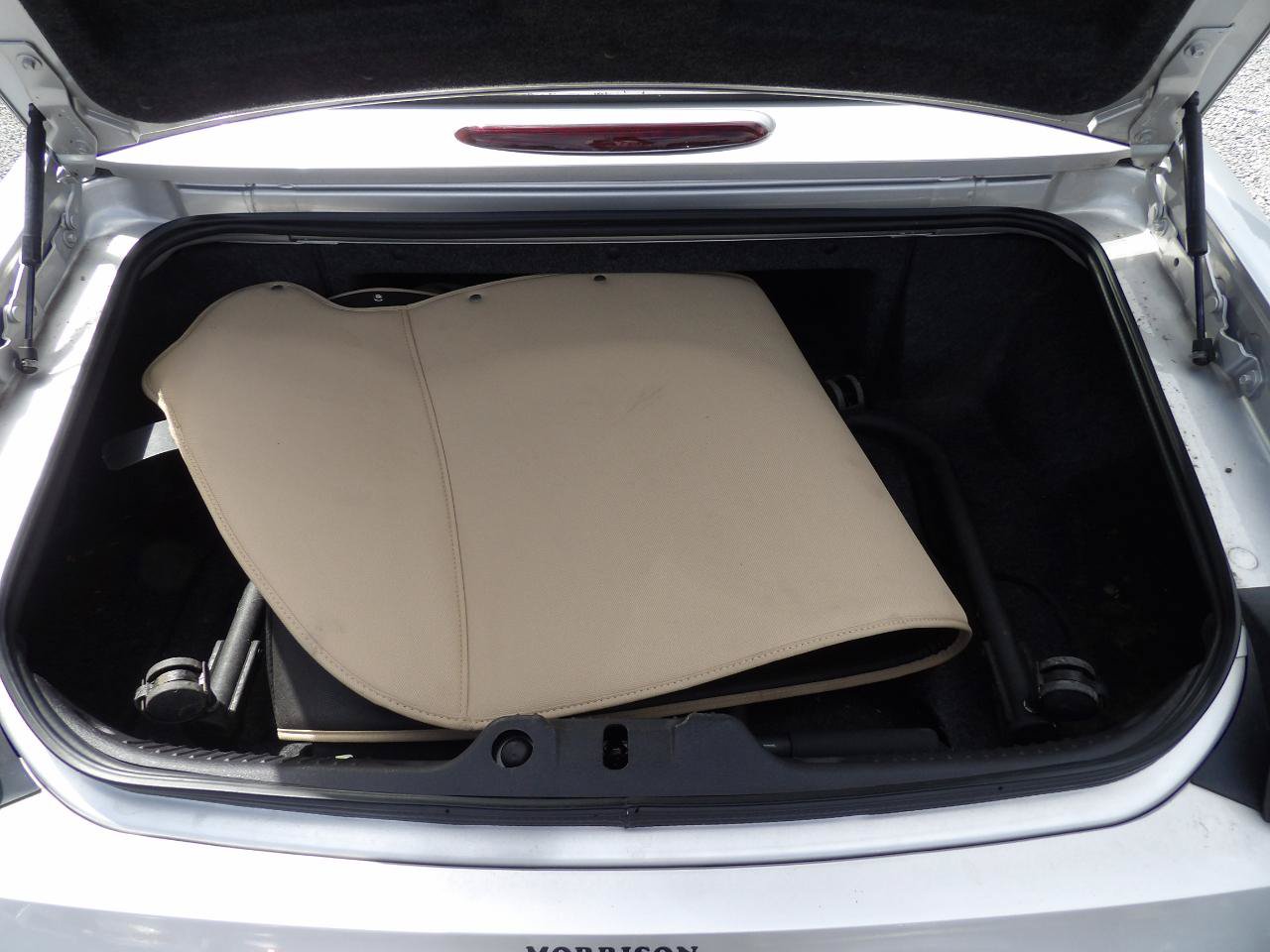 Used 2004 Ford Thunderbird RWD image 5