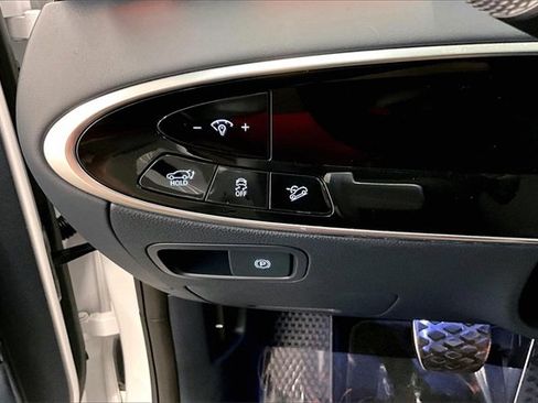 Used 2026 Genesis GV70 3.5T Sport Prestige image 33