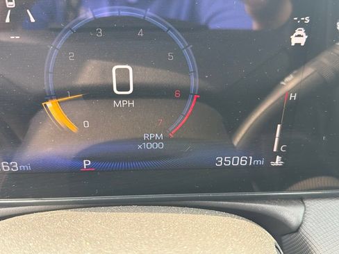 Used 2025 Chevrolet TrailBlazer LT FWD image 15
