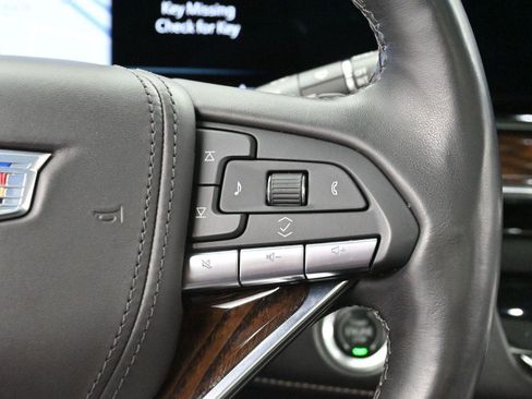 Used 2022 Cadillac Escalade Sport Platinum image 17