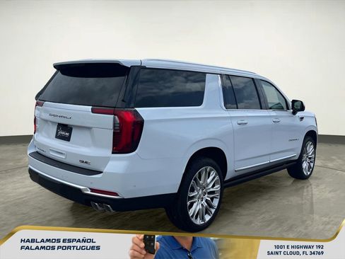 New 2026 GMC Yukon XL Denali w/ Denali Reserve Package image 5