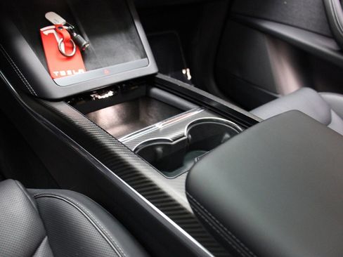 Used 2022 Tesla Model X Plaid image 46