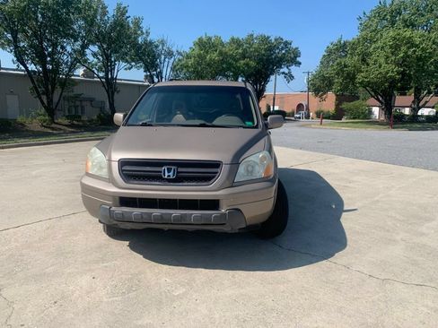 Used 2003 Honda Pilot EX image 2