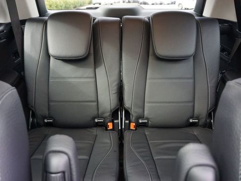 New 2026 Mercedes-Benz GLS 450 4MATIC image 18