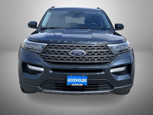 Used 2023 Ford Explorer XLT w/ Equipment Group 202A image 2