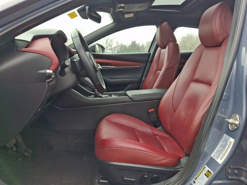 Certified 2023 MAZDA MAZDA3 Hatchback w/Premium Plus Pkg image 14