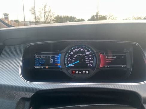 Used 2017 Ford Taurus SHO w/ Driver Assist Package AWD/4WD image 31