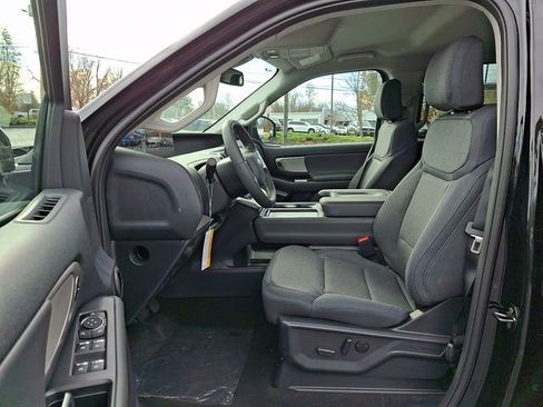 New 2025 Ford Expedition Max Active AWD/4WD image 5