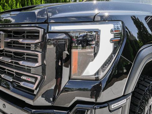 Used 2026 GMC Sierra 2500 AT4X AWD/4WD image 6