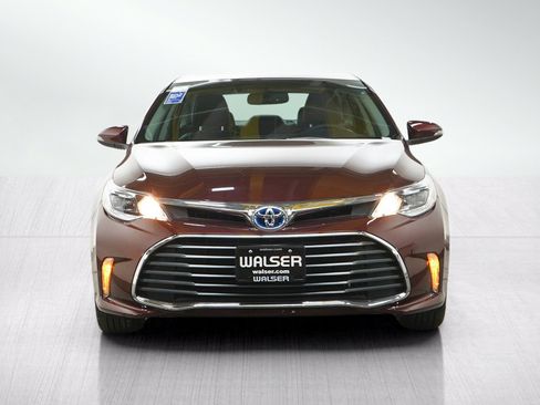 Used 2016 Toyota Avalon XLE Premium FWD image 8