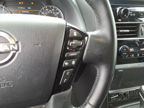 Used 2024 Nissan Armada SV image 17