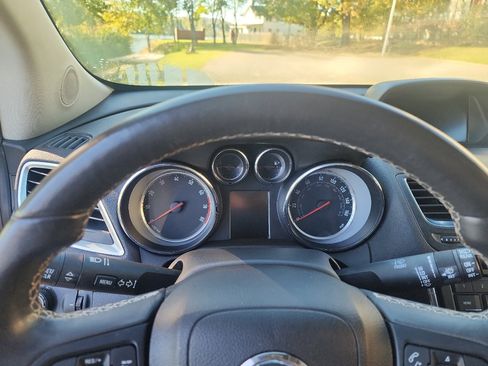 Used 2014 Buick Encore Base AWD image 15