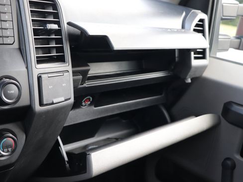 Used 2021 Ford F250 XL image 23