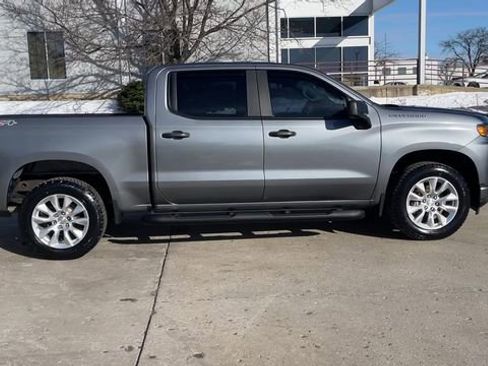 Used 2021 Chevrolet Silverado 1500 Custom image 9