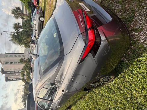 Used 2025 Nissan Versa SV FWD image 18