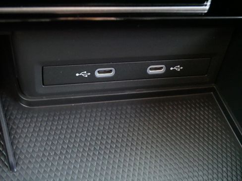 Certified 2026 Volkswagen Atlas SE AWD/4WD image 31