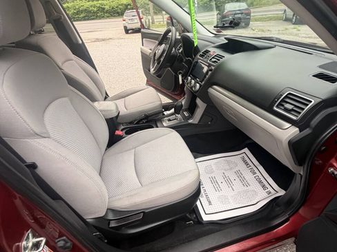 Used 2017 Subaru Forester 2.5i Premium w/ All-Weather Package AWD/4WD image 20