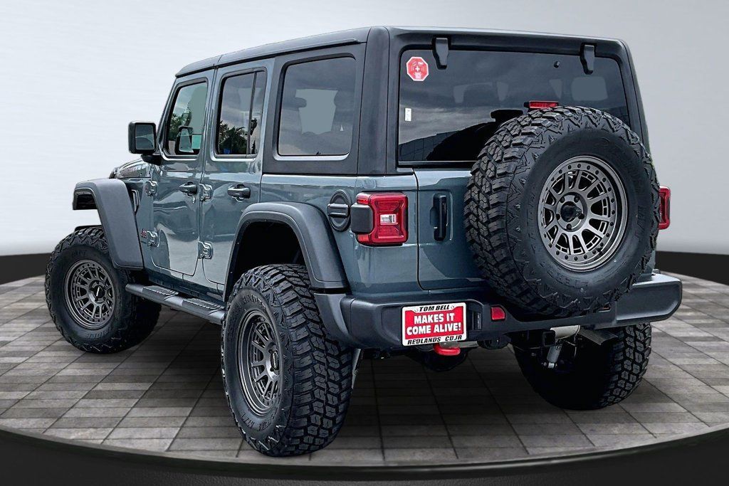 Certified 2025 Jeep Wrangler Unlimited Rubicon w/ Convenience Group AWD/4WD image 21