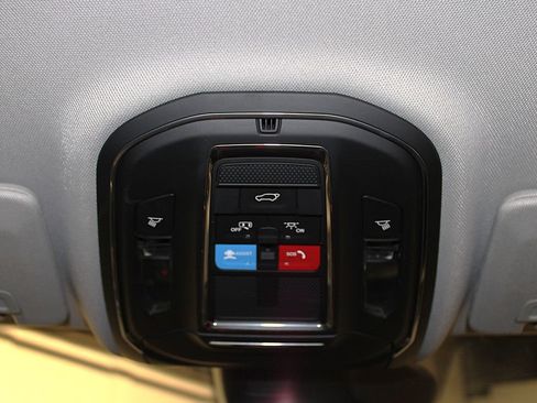 Certified 2023 Jeep Grand Cherokee L Limited AWD/4WD image 26