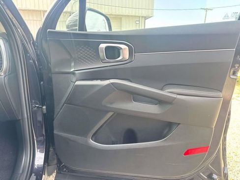 New 2026 Kia Sorento LX image 16
