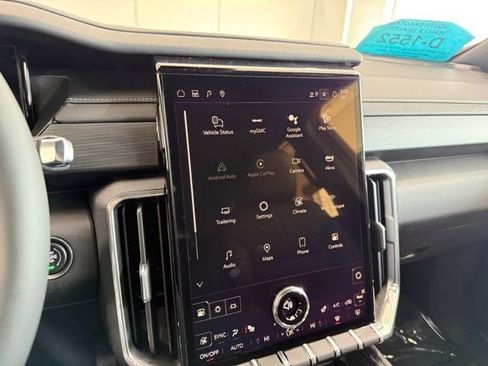 New 2025 GMC Acadia Elevation w/ Elevation Premium Package image 29