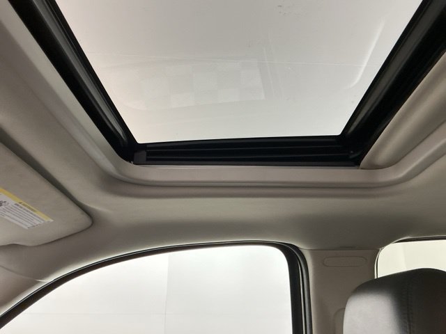 Used 2012 Chevrolet Suburban LTZ AWD/4WD image 19