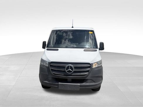 Used 2019 Mercedes-Benz Sprinter 144 Cargo image 2