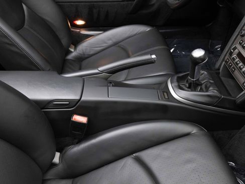 Used 2006 Porsche 911 Carrera 4S AWD/4WD image 18