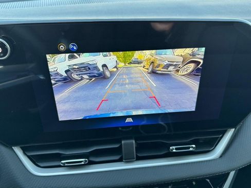 New 2026 Chevrolet Equinox LT w/ Convenience Package II image 15