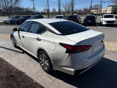 Used 2019 Nissan Altima 2.5 S image 6