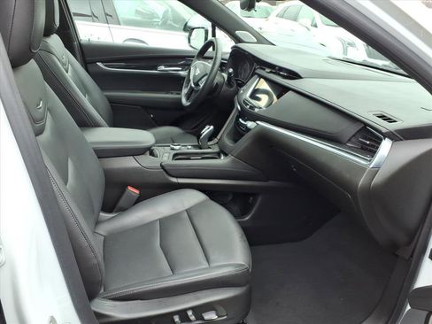 Used 2023 Cadillac XT5 Premium Luxury w/ Technology Package image 29