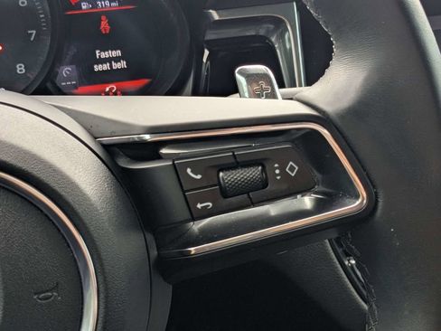 Used 2023 Porsche Macan AWD/4WD image 24