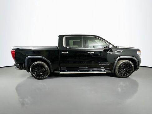 Used 2022 GMC Sierra 1500 Denali image 7