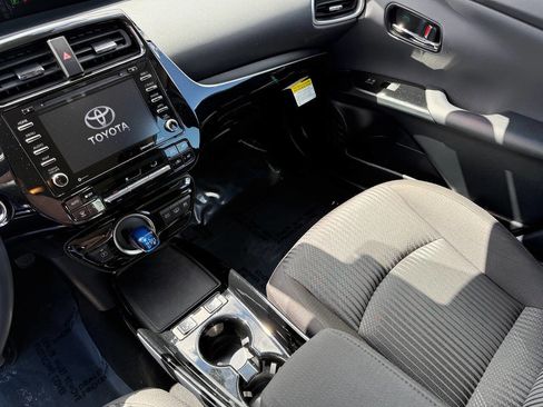 Used 2020 Toyota Prius Prime LE FWD image 14