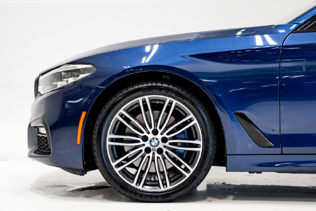 Used 2017 BMW 530i w/ M Sport Package RWD image 33