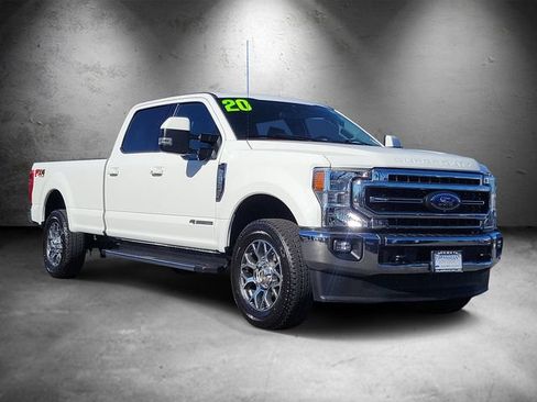 Used 2020 Ford F350 Lariat w/ Lariat Ultimate Package AWD/4WD image 2